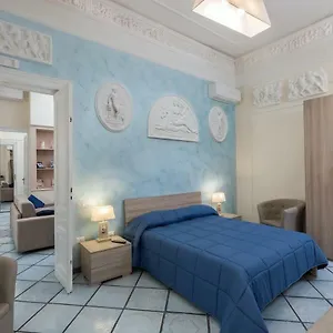 residenza-santa-lucia-a-mare.hotels-amalfi.com/